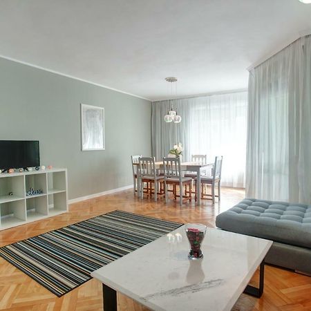 Spacious Flat Close To The American Embassy Szófia Kültér fotó
